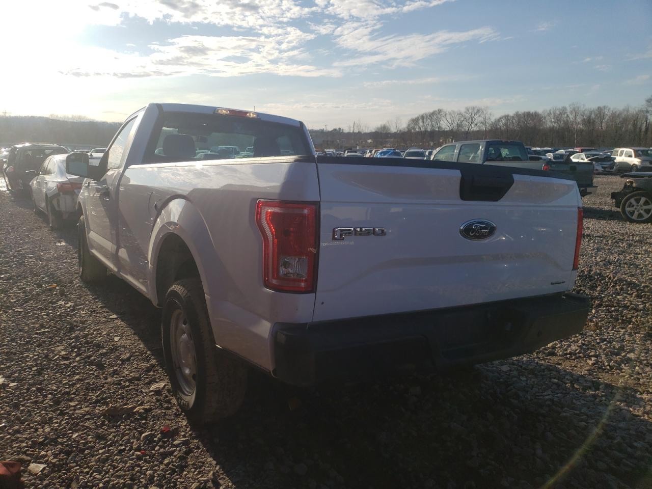 Photo 3 from auction – 2016 FORD F150 with VIN 1FTMF1C82GKD47514