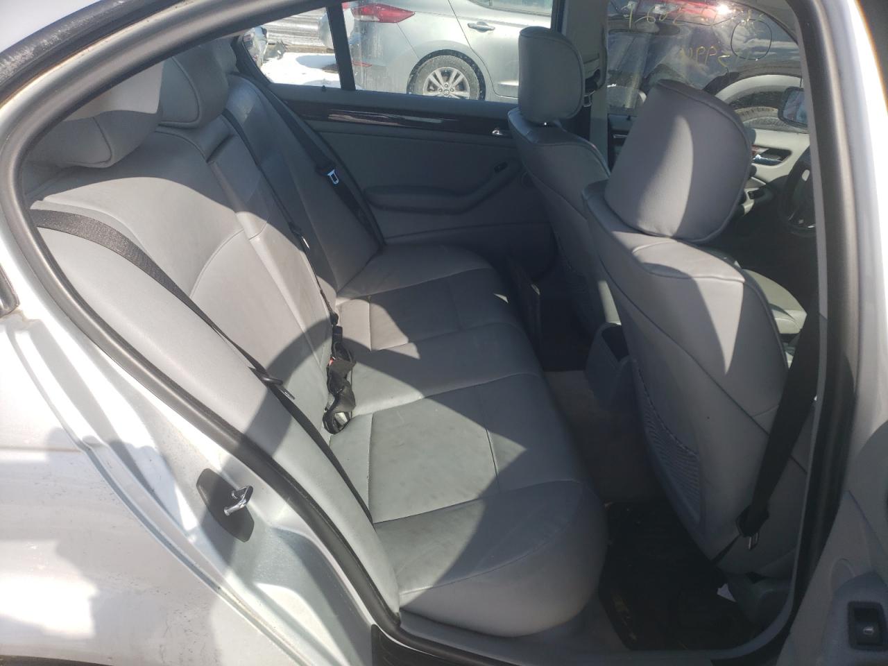 Photo 6 from auction – 2003 BMW 325 I with VIN WBAET37403NJ41372