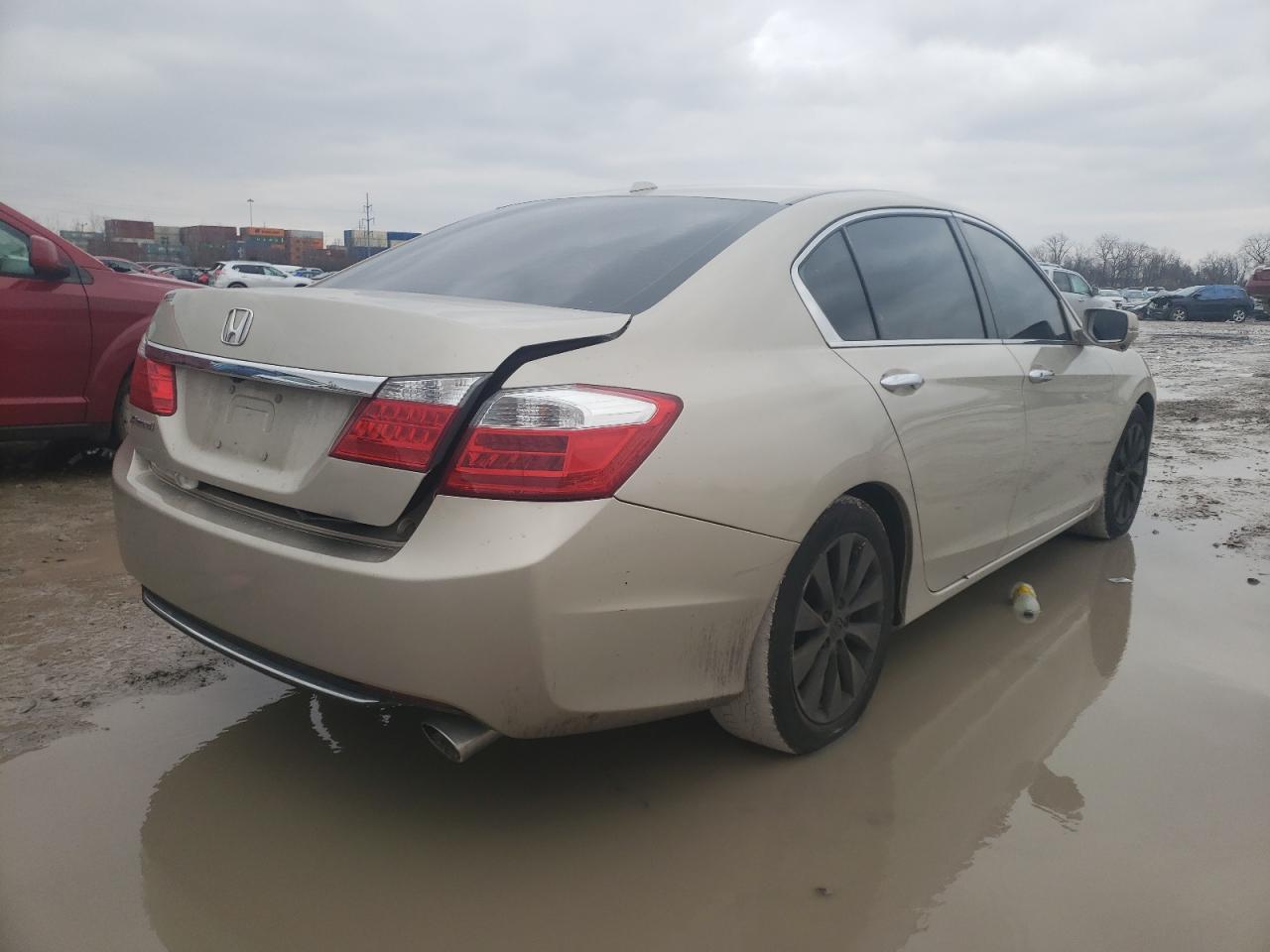 Photo 4 from auction – 2015 HONDA ACCORD EXL with VIN 1HGCR2F81FA263016