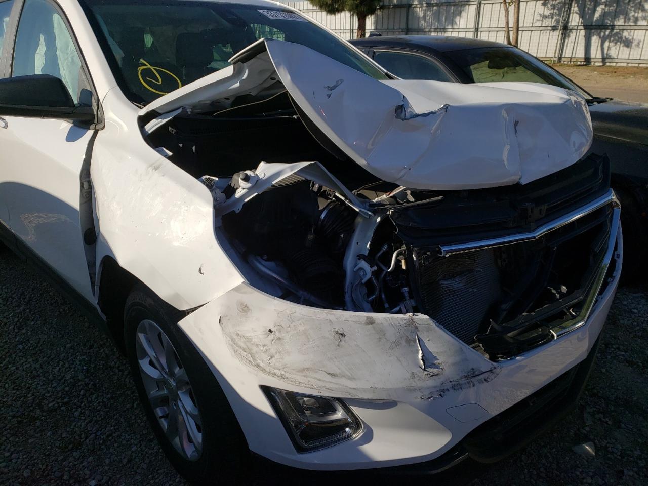 Photo 9 from auction – 2020 CHEVROLET EQUINOX with VIN 3GNAX5EV5LS680192