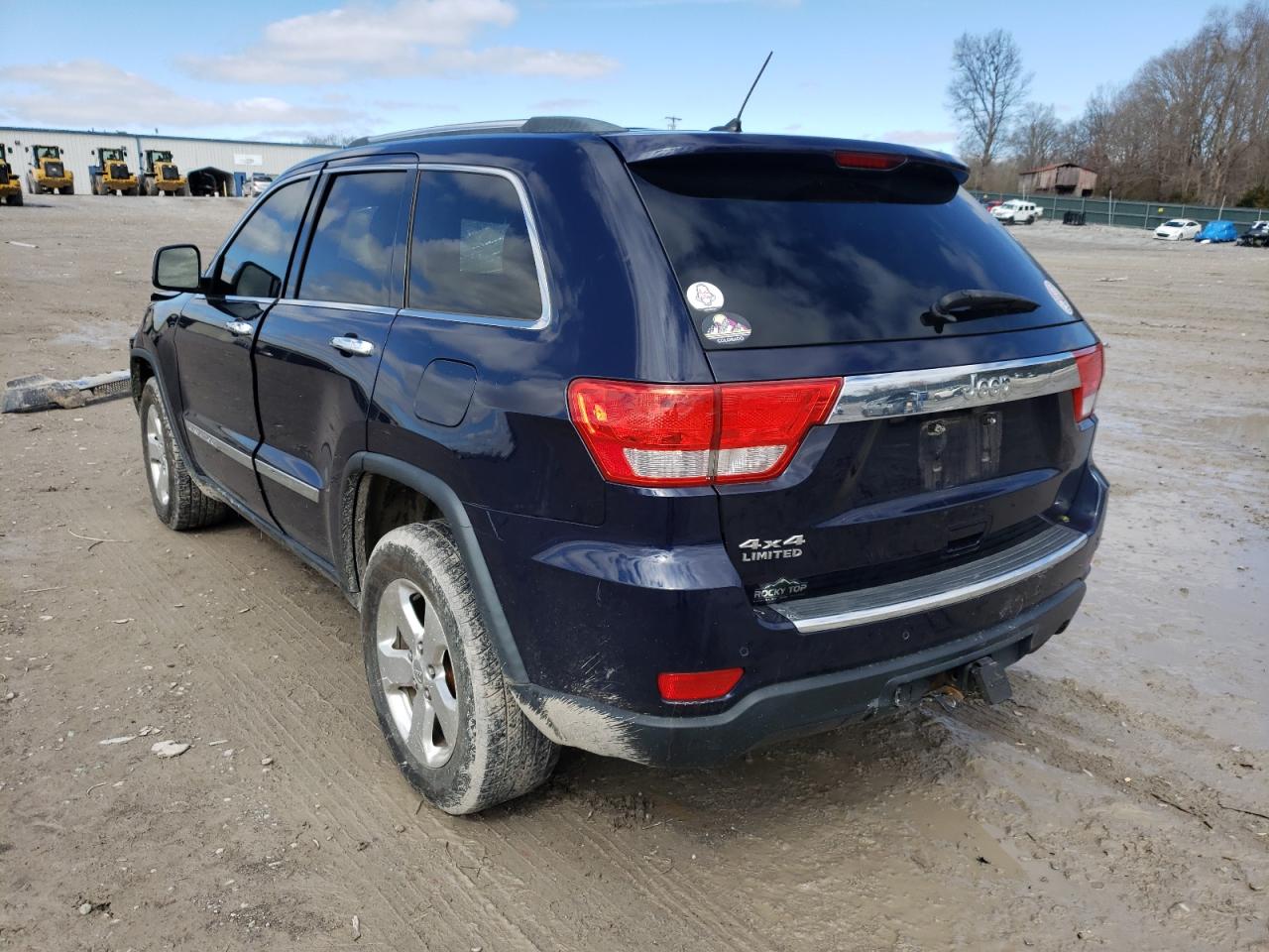 Photo 3 from auction – 2012 JEEP GRAND CHER with VIN 1C4RJFBG4CC324878