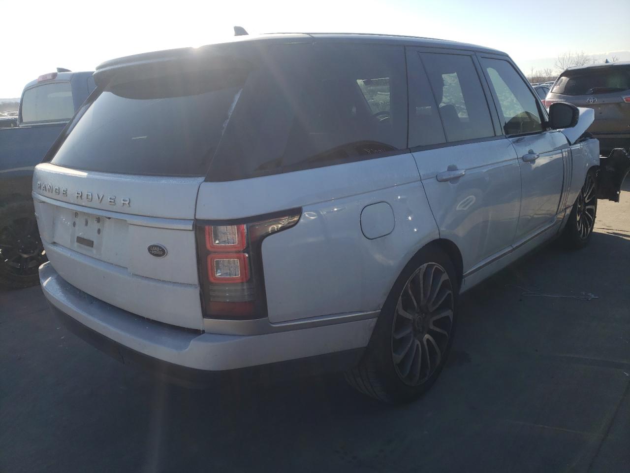 Photo 4 from auction – 2015 LAND ROVER RANGE ROVE with VIN SALGS2TF3FA242345