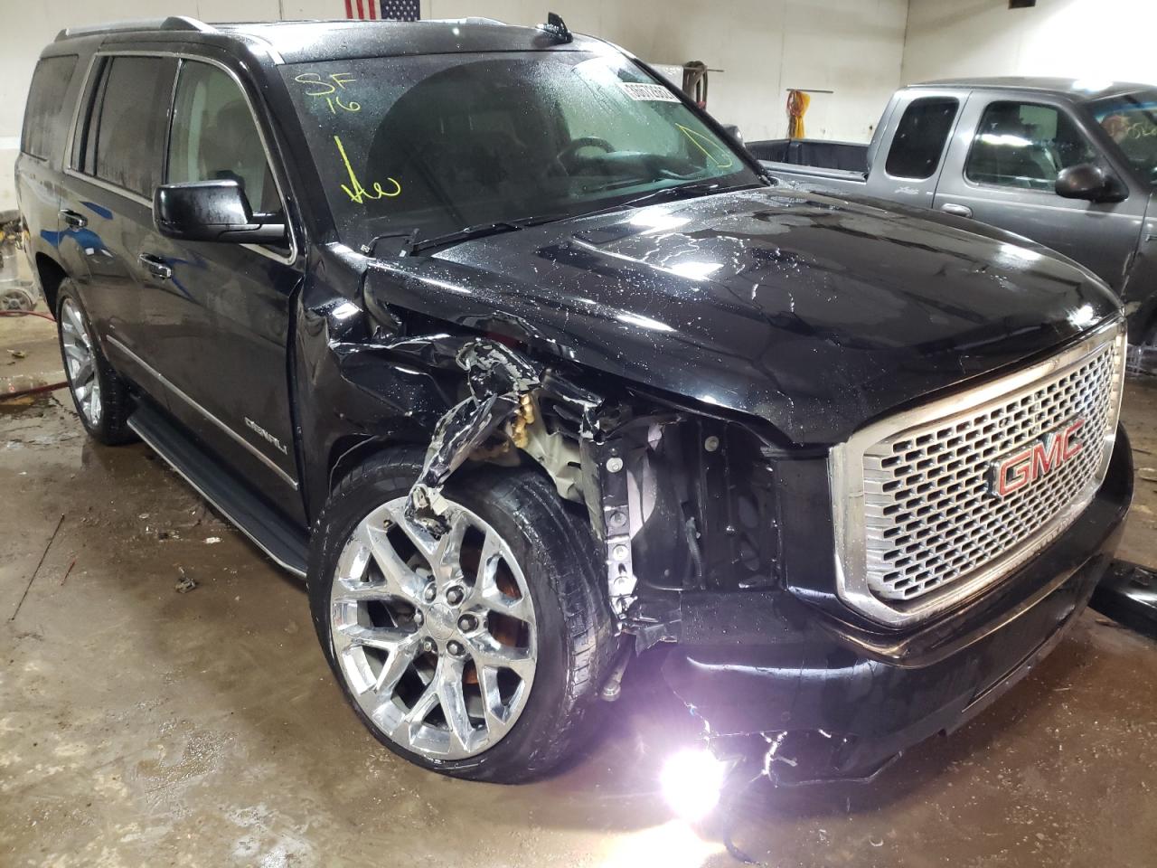 GMC YUKON DENA 2016 with VIN 1GKS2CKJ1GR246544 - Photo from auction