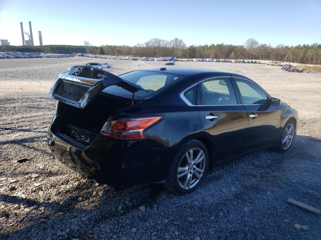 Photo 4 from auction – 2013 NISSAN ALTIMA 3.5 with VIN 1N4BL3AP1DC186803