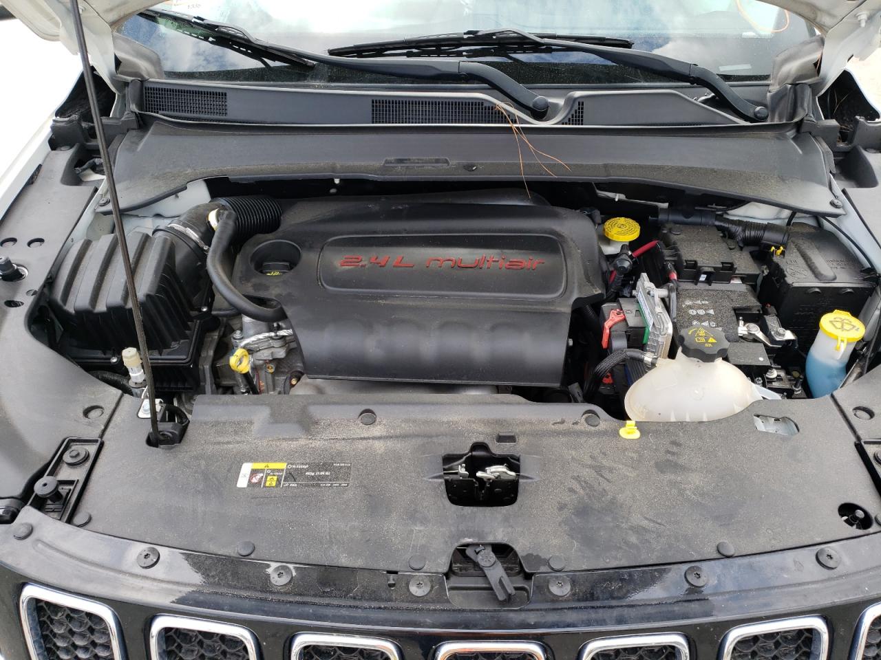 Photo 7 from auction – 2017 JEEP COMPASS LA with VIN 3C4NJCBB7HT642944