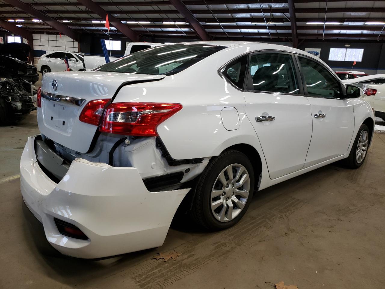 Photo 4 from auction – 2019 NISSAN SENTRA S with VIN 3N1AB7AP1KY243248