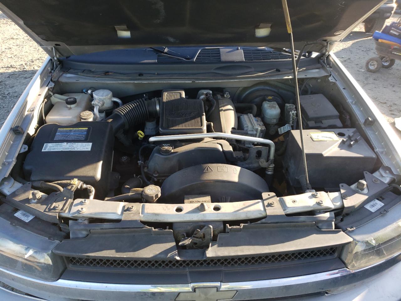 Photo 7 from auction – 2004 CHEVROLET TRAILBLAZE with VIN 1GNDT13S642165368