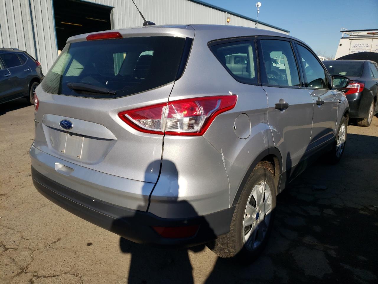 Photo 4 from auction – 2016 FORD ESCAPE S with VIN 1FMCU0F74GUC28684