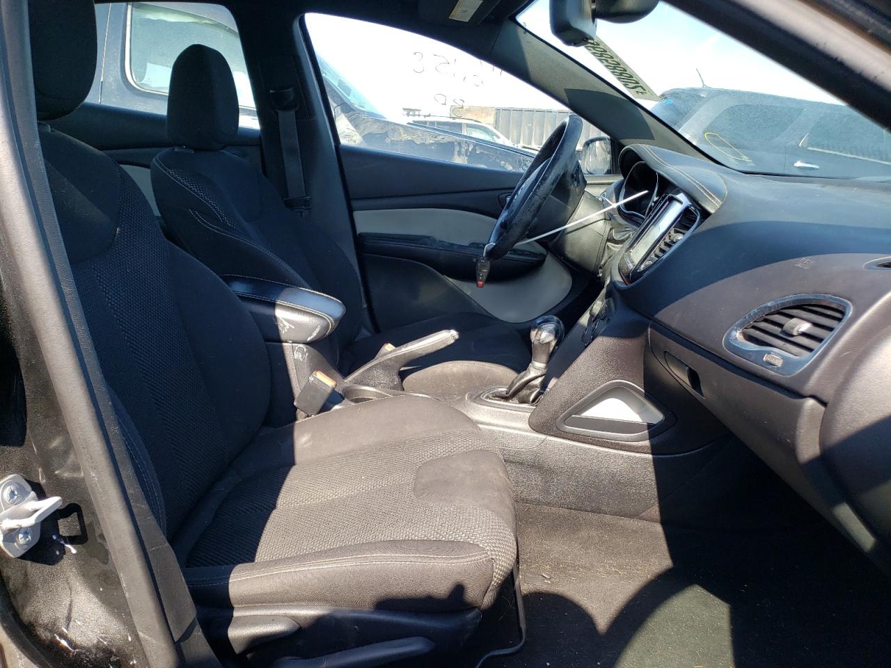 Photo 5 from auction – 2015 DODGE DART SXT with VIN 1C3CDFBB3FD141217