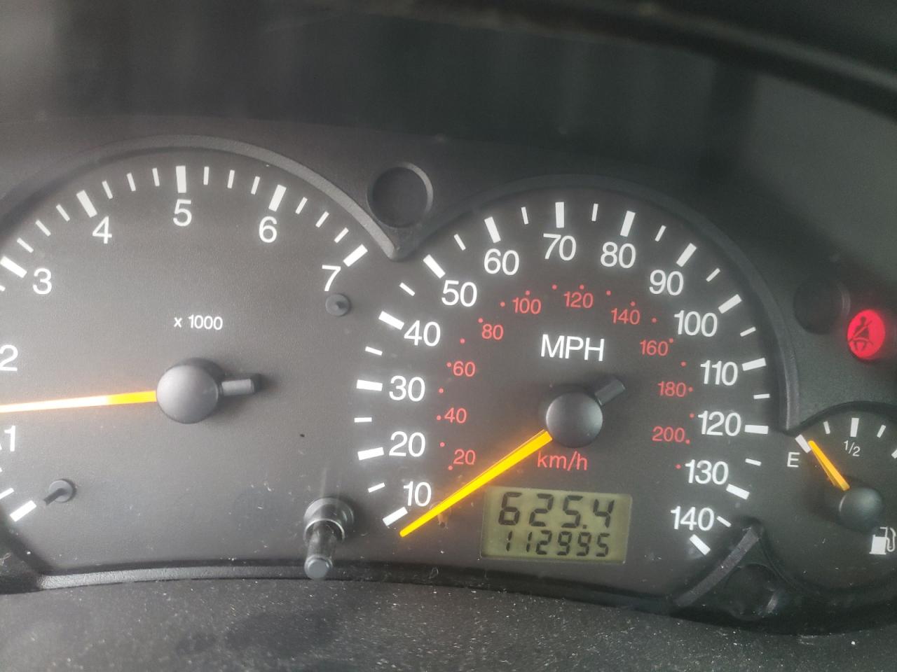 Photo 8 from auction – 2002 FORD FOCUS with VIN 3FAFP37312R191945