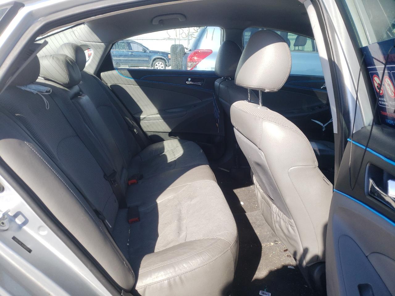 Photo 6 from auction – 2013 HYUNDAI SONATA SE with VIN 5NPEC4AC3DH563520