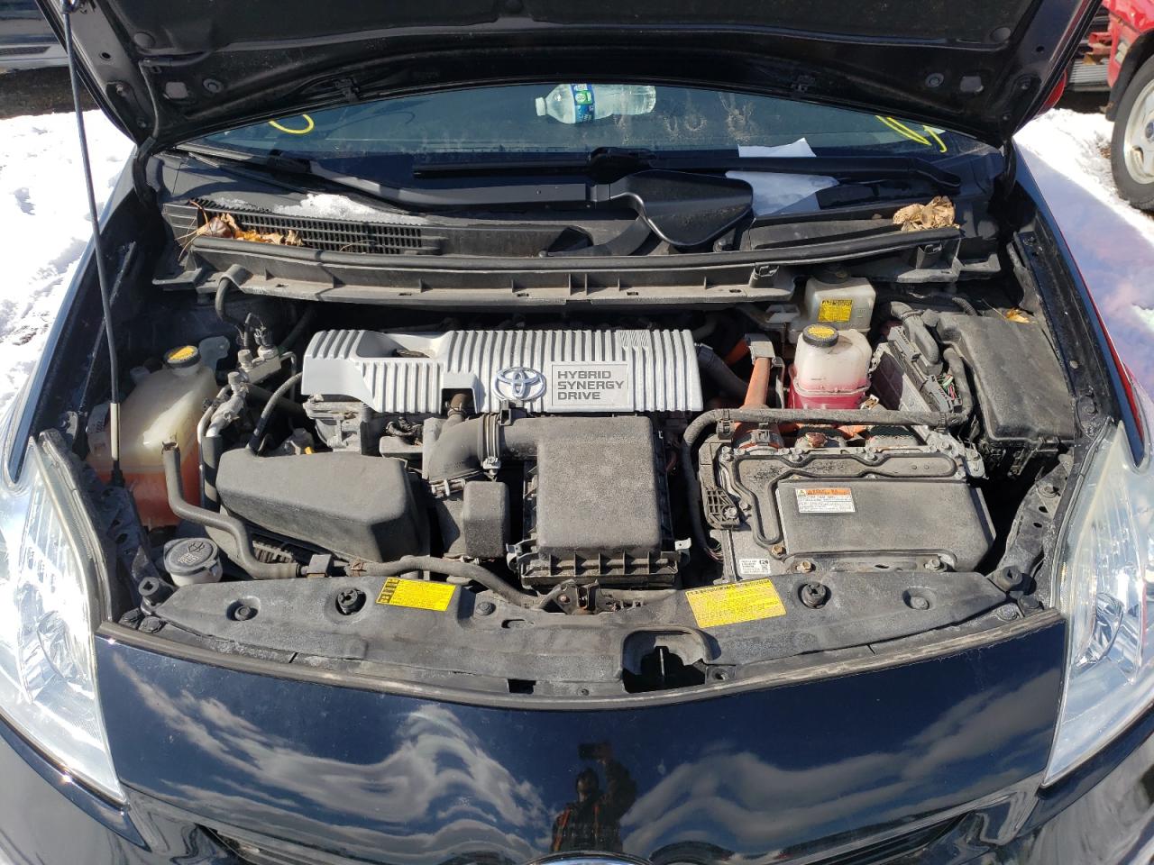 Photo 7 from auction – 2013 TOYOTA PRIUS with VIN JTDKN3DU6D5702552
