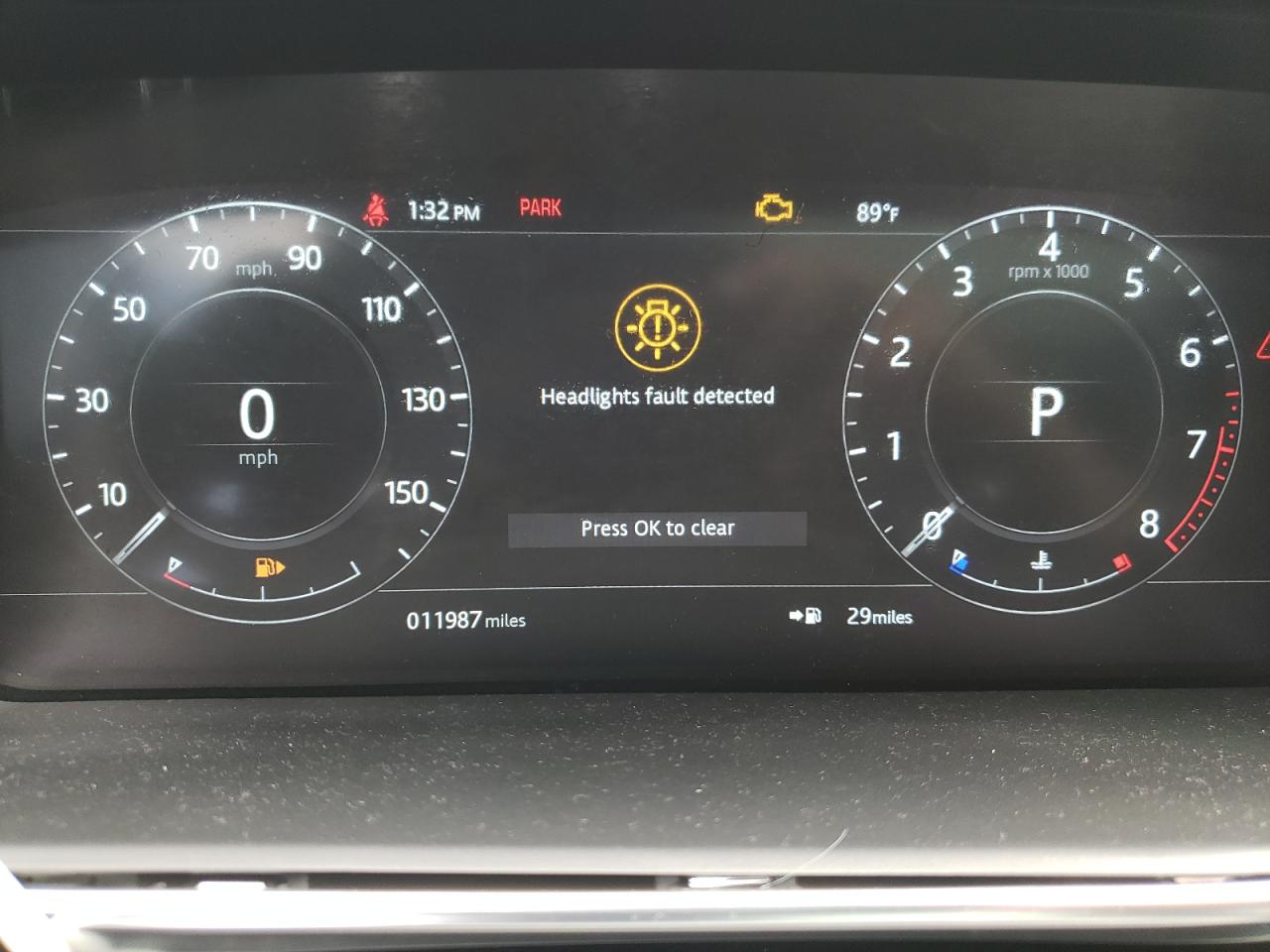 Photo 8 from auction – 2021 LAND ROVER RANGE ROVE with VIN SALGR2SUXMA448173