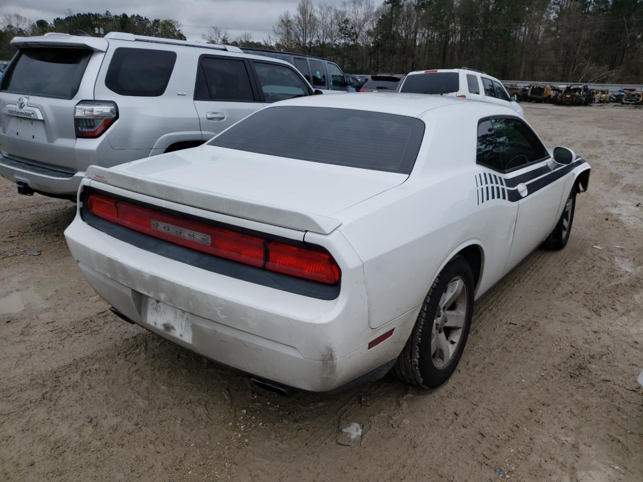 Photo 4 from auction – 2014 DODGE CHALLENGER with VIN 2C3CDYAG5EH126969
