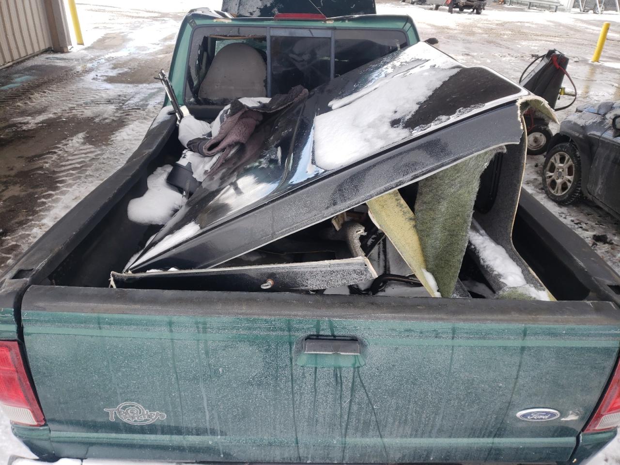 Photo 6 from auction – 2000 FORD RANGER with VIN 1FTYR10V6YPA43075
