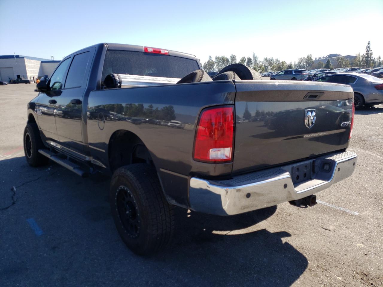 Foto 3 de la subasta – 2016 RAM 2500 ST con VIN 3C6UR5CL3GG120303