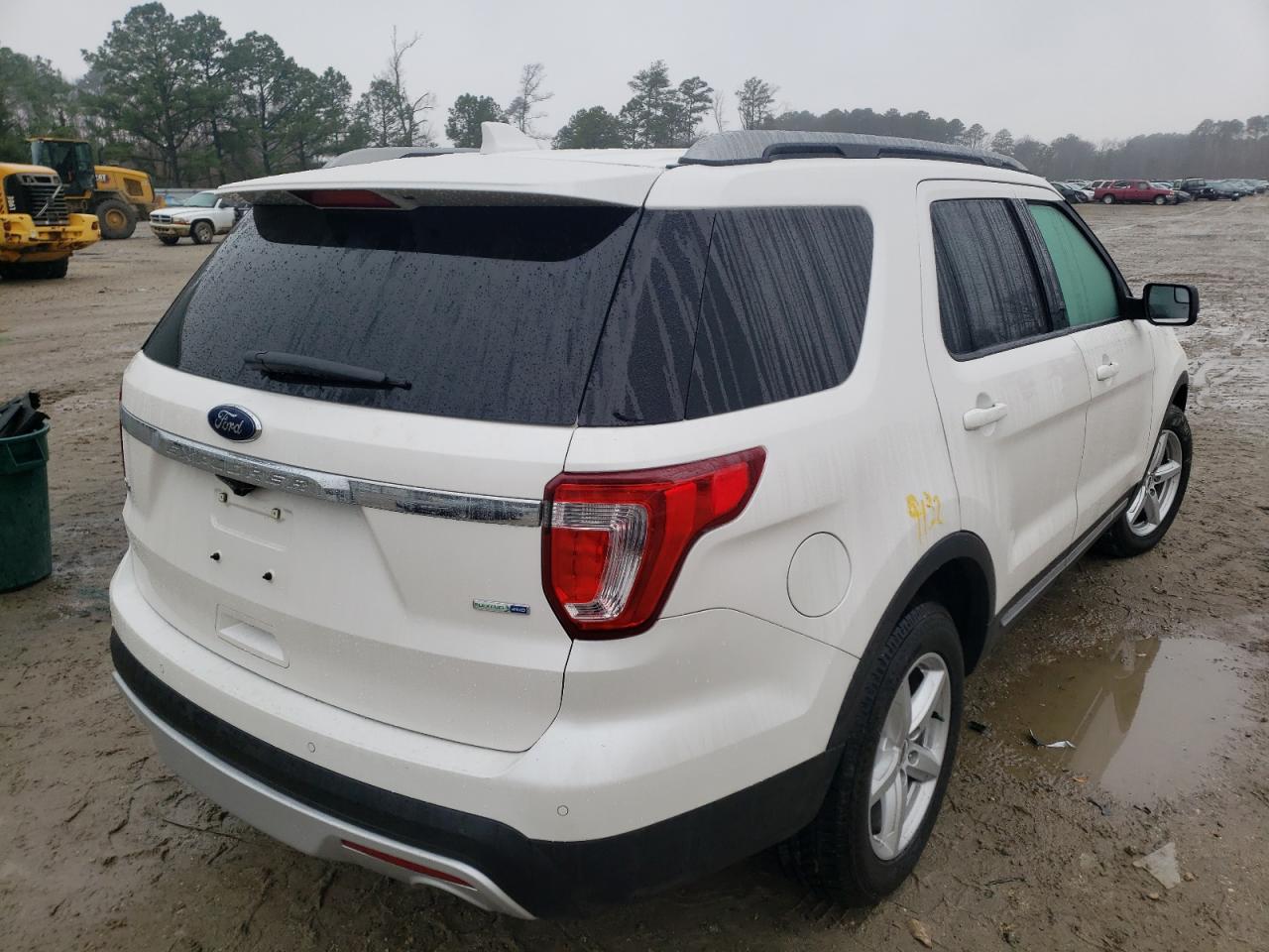 Photo 4 from auction – 2016 FORD EXPLORER X with VIN 1FM5K8D87GGA87584