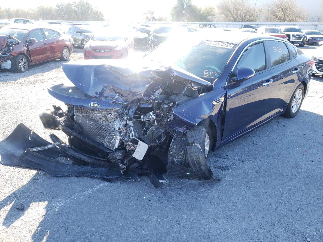 Photo 2 from auction – 2018 KIA OPTIMA LX with VIN 5XXGT4L36JG183603