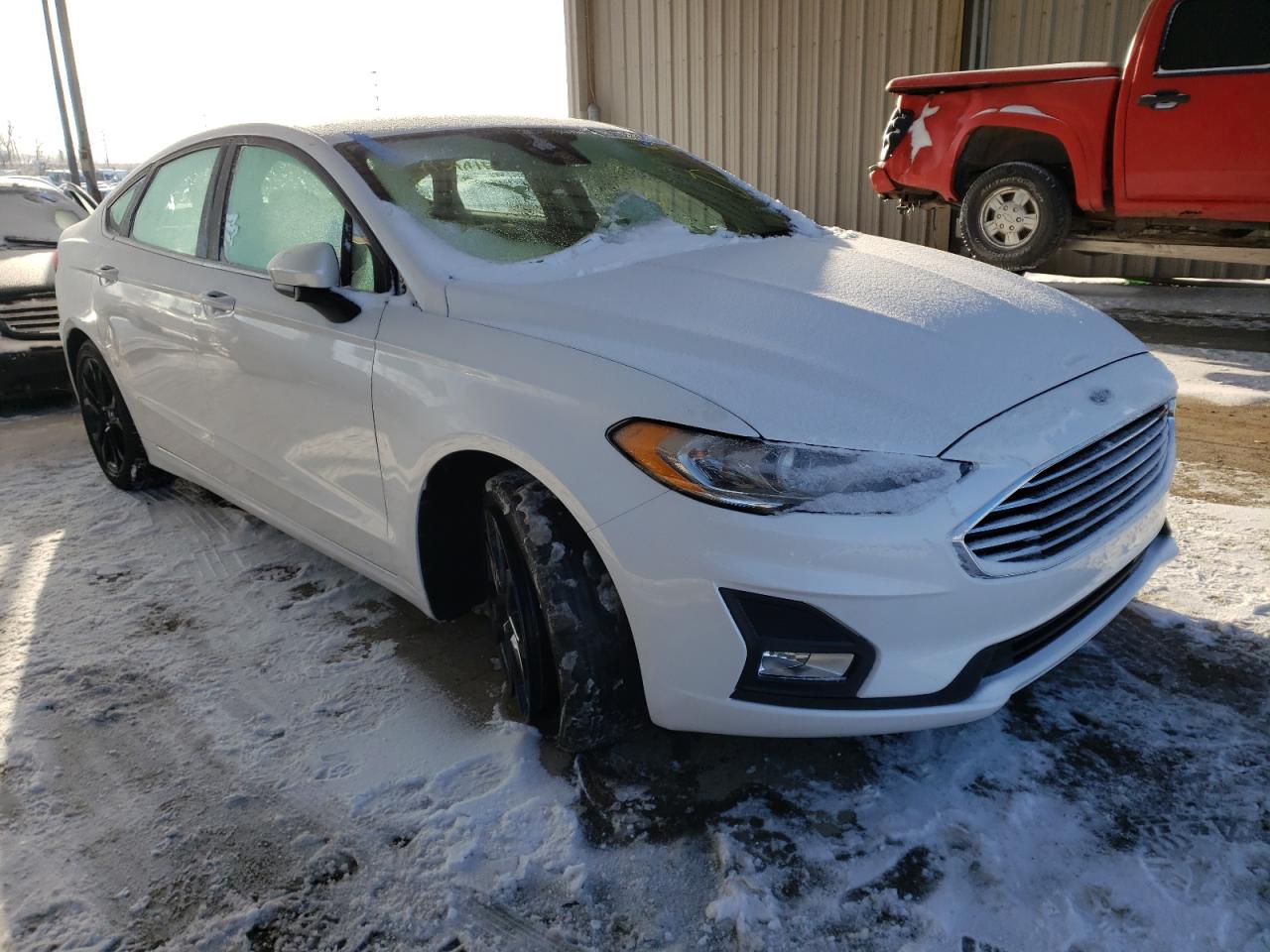 FORD FUSION SE 2020 with VIN 3FA6P0HD1LR125161 - Photo from auction