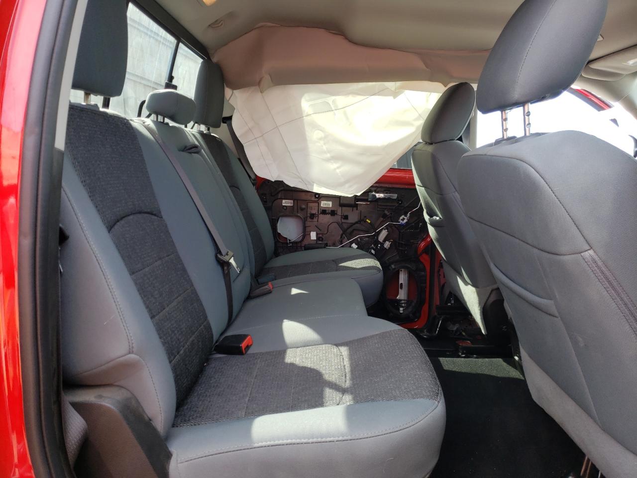 Photo 6 from auction – 2020 RAM 1500 CLASS with VIN 3C6RR7LT6LG156885