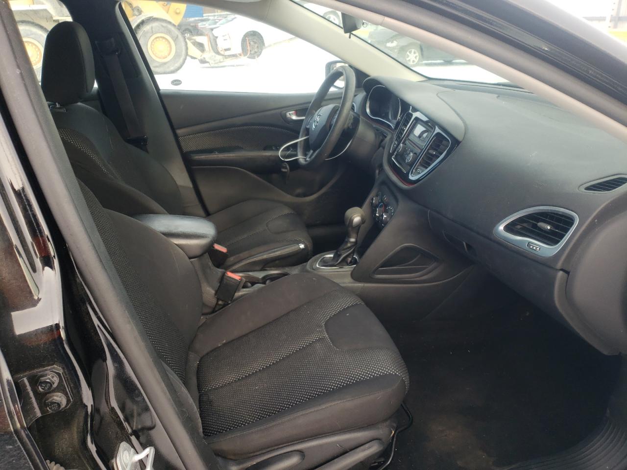 Photo 5 from auction – 2016 DODGE DART SE with VIN 1C3CDFAA0GD644102