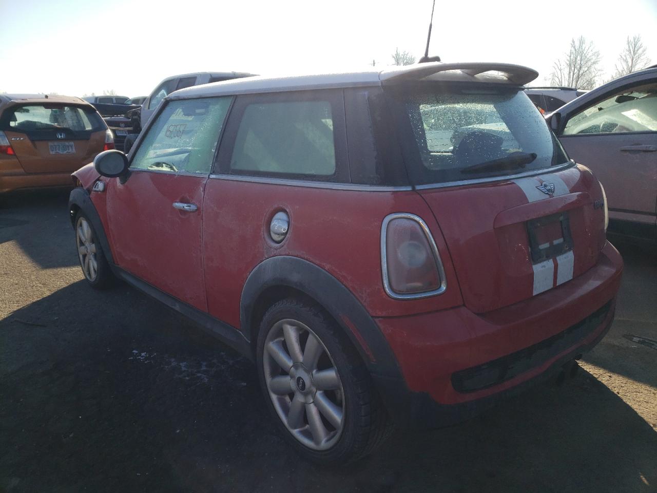 Photo 3 from auction – 2010 MINI COOPER S with VIN WMWMF7C58ATX43485