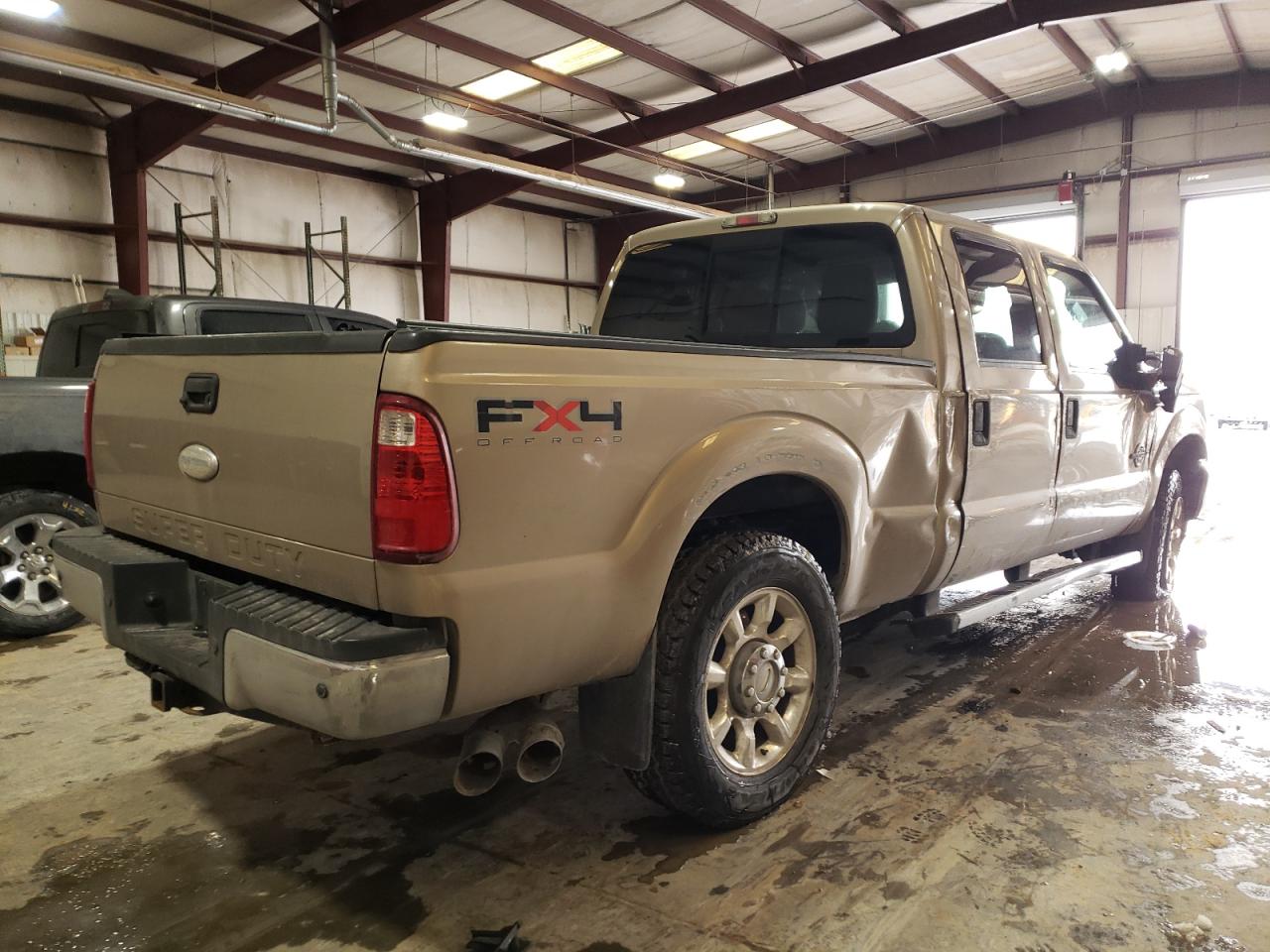 Photo 4 from auction – 2011 FORD F250 SUPER with VIN 1FT7W2BT1BEC65970