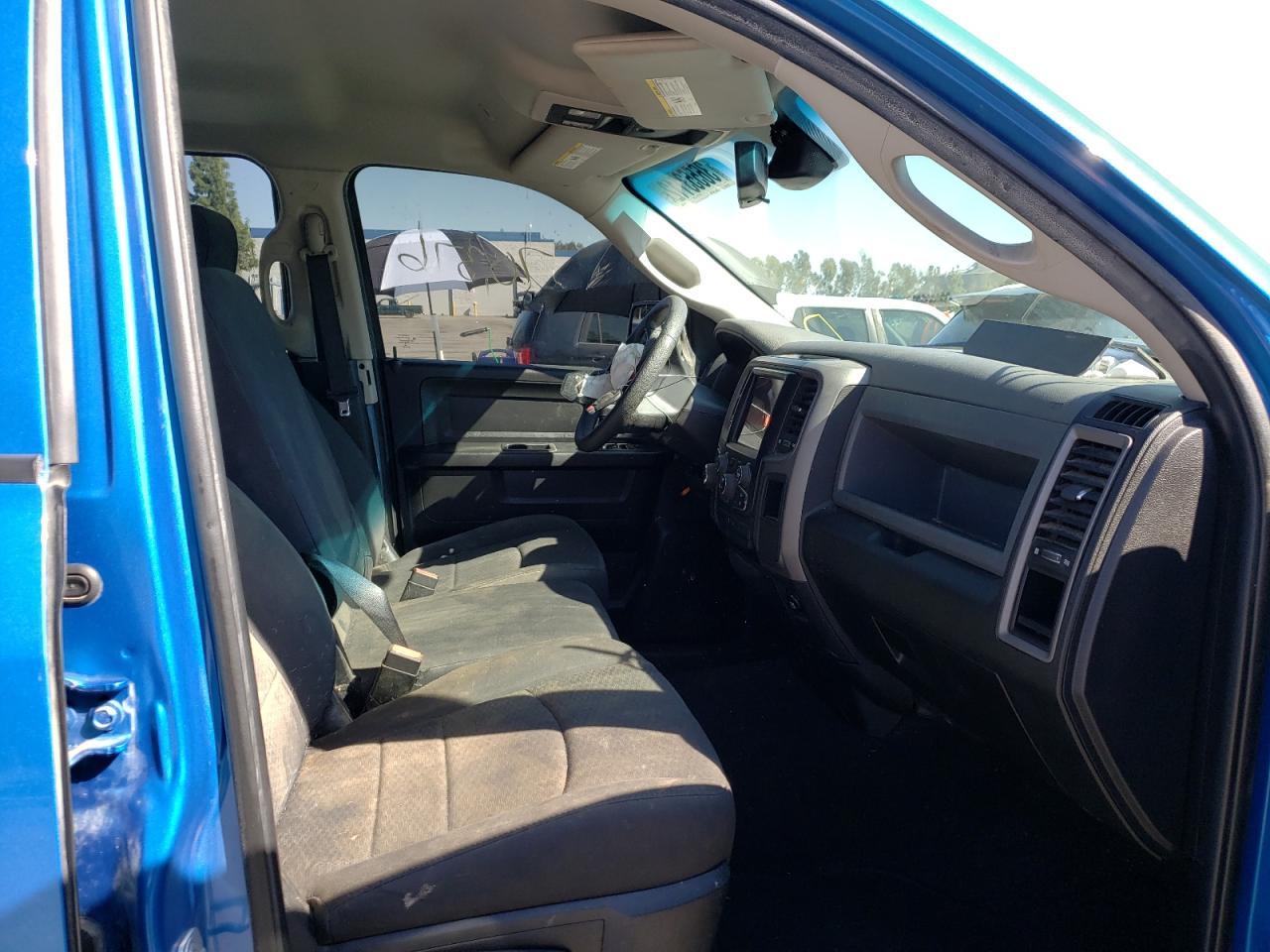 Photo 5 from auction – 2019 RAM 1500 CLASS with VIN 1C6RR7FT8KS643086