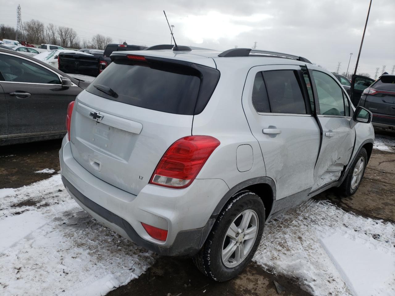 Photo 4 from auction – 2020 CHEVROLET TRAX 1LT with VIN 3GNCJLSB5LL173263