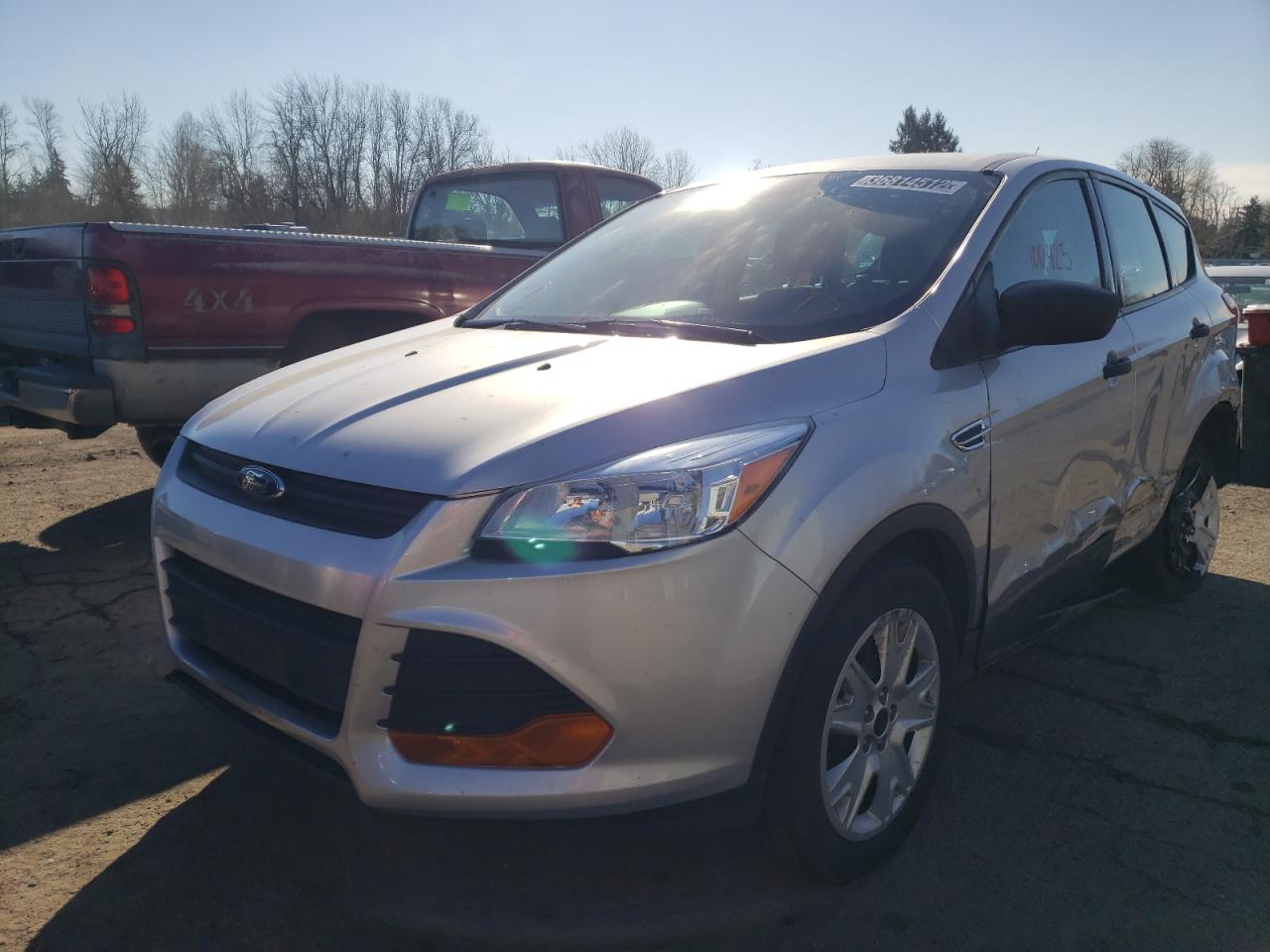 Photo 2 from auction – 2016 FORD ESCAPE S with VIN 1FMCU0F74GUC28684