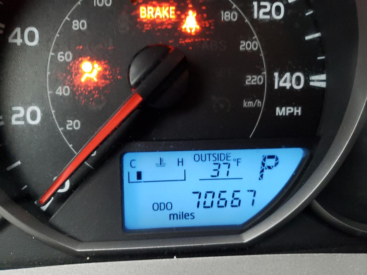 Photo 8 from auction – 2016 TOYOTA RAV4 LE with VIN 2T3ZFREV3GW287337