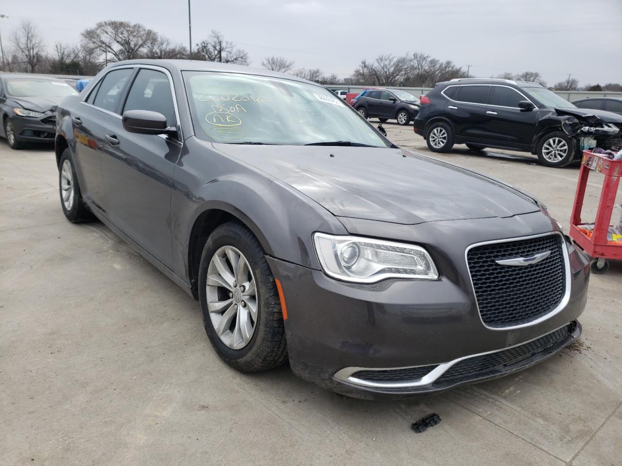 CHRYSLER 300 LIMITE 2016 with VIN 2C3CCAAG5GH135507 - Photo from auction