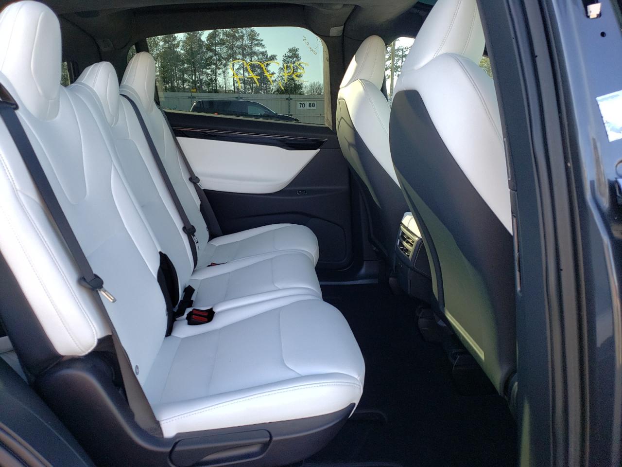 Photo 6 from auction – 2020 TESLA MODEL X with VIN 5YJXCAE40LF273405