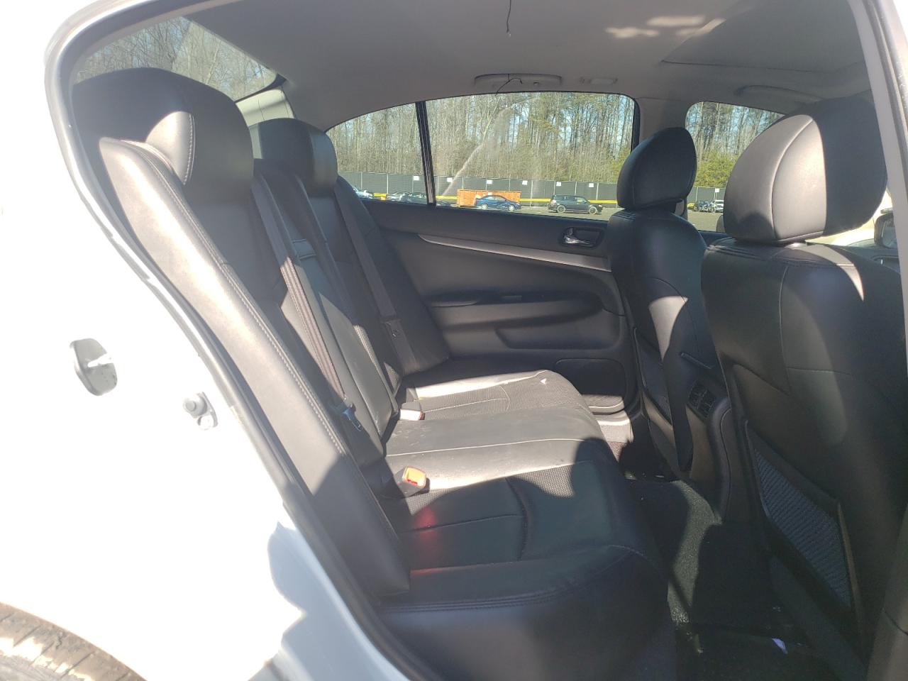 Photo 6 from auction – 2012 INFINITI G37 with VIN JN1CV6AR3CM972111