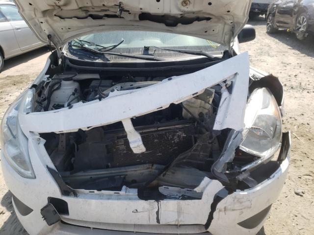 Photo 7 from auction – 2015 NISSAN VERSA S with VIN 3N1CN7AP3FL819361