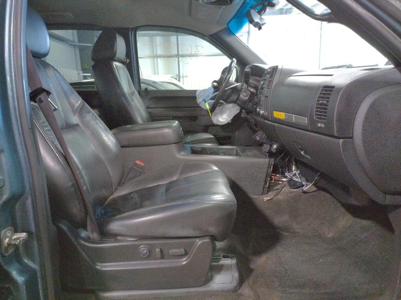 Photo 5 from auction – 2012 CHEVROLET SILVERADO with VIN 3GCPKSE20CG113557