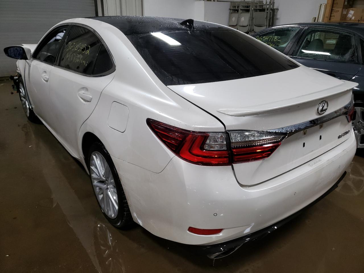 Photo 3 from auction – 2018 LEXUS ES 350 with VIN 58ABK1GG0JU087683