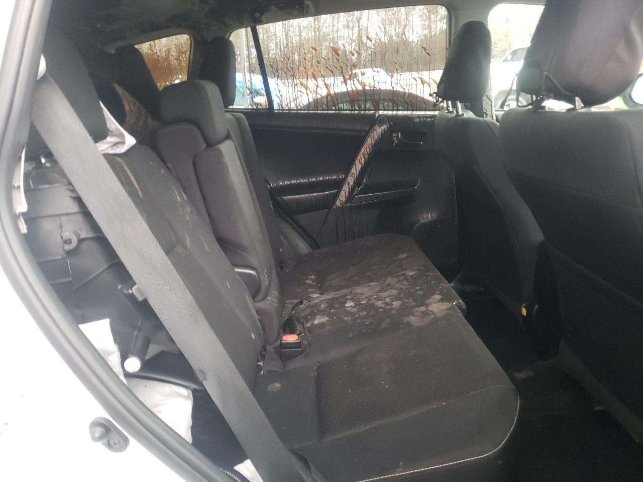 Photo 6 from auction – 2018 TOYOTA RAV4 ADVEN with VIN 2T3WFREV7JW437900