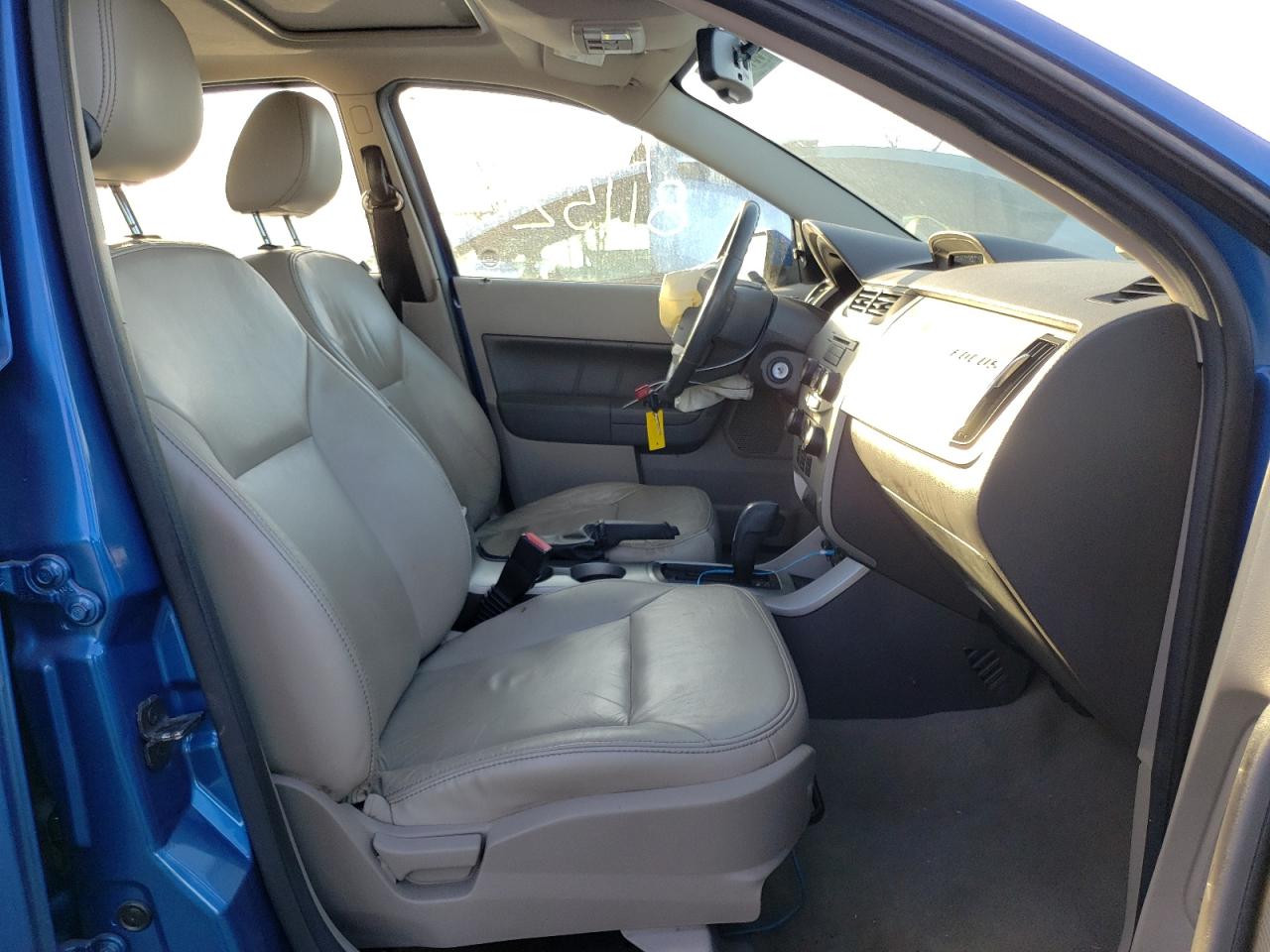 Photo 5 from auction – 2011 FORD FOCUS SES with VIN 1FAHP3GN2BW198085