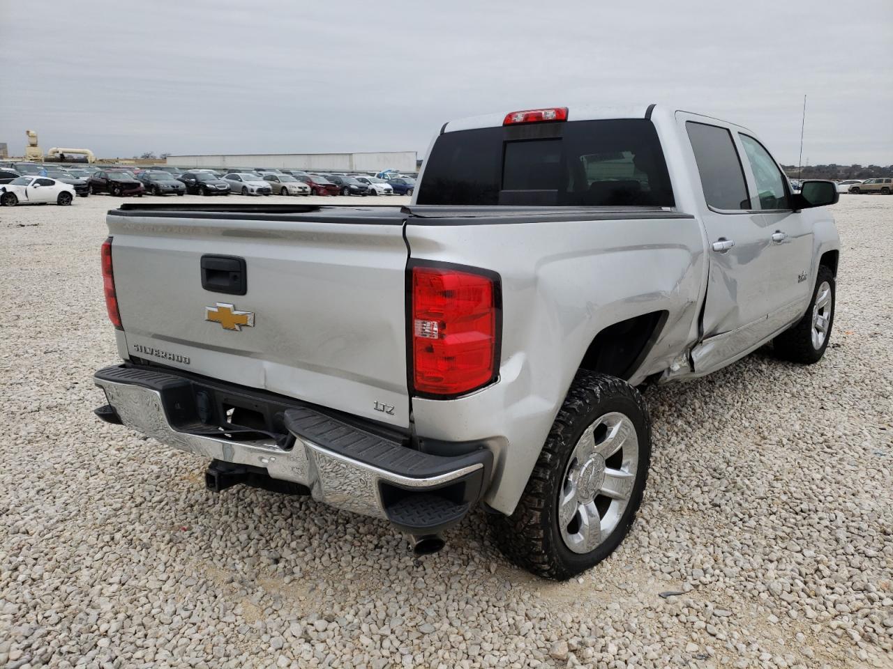 Photo 4 from auction – 2015 CHEVROLET SILVERADO with VIN 3GCPCSEC3FG198470