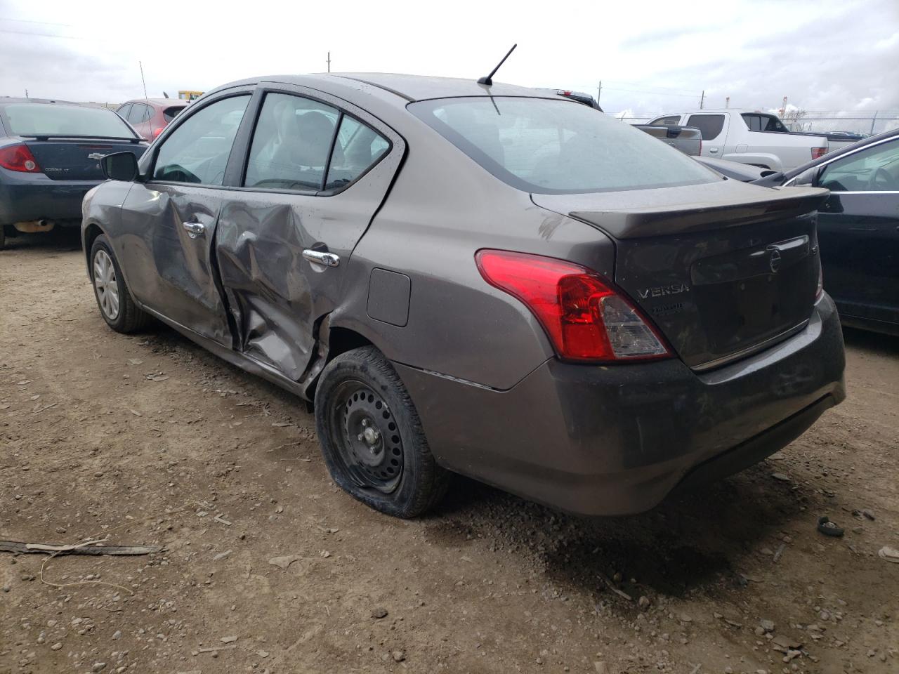 Photo 3 from auction – 2017 NISSAN VERSA S with VIN 3N1CN7AP1HL885216