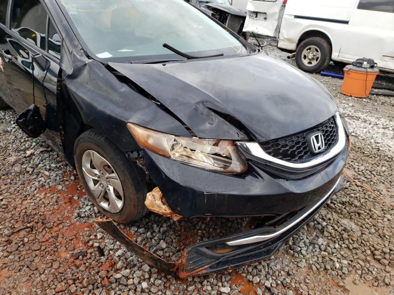 Photo 9 from auction – 2015 HONDA CIVIC LX with VIN 19XFB2F51FE102457