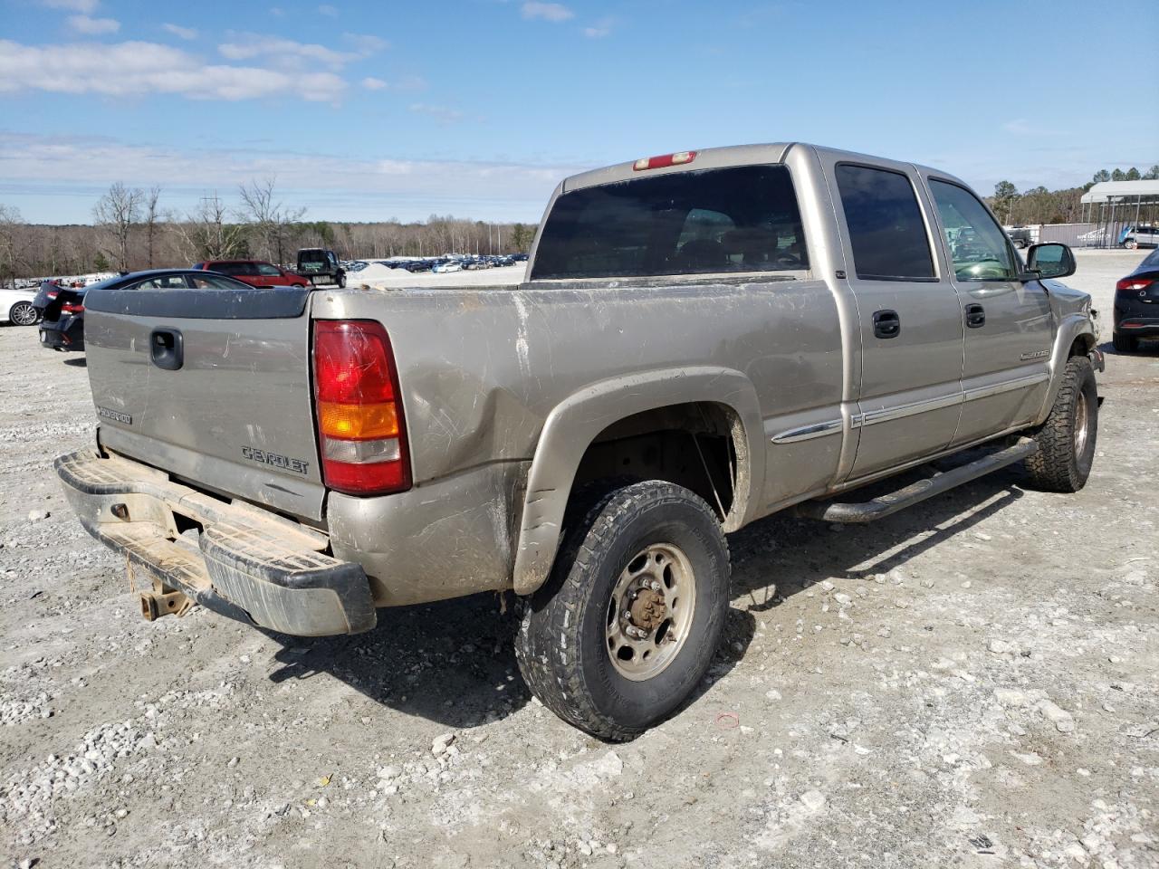 Photo 4 from auction – 2001 GMC SIERRA C25 with VIN 1GTHC23U01F195908