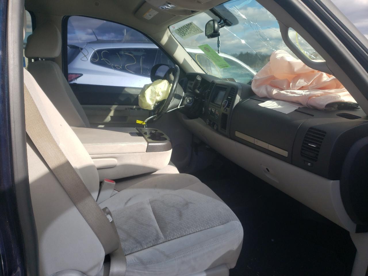 Photo 5 from auction – 2007 CHEVROLET SILVERADO with VIN 2GCEK13M171574674