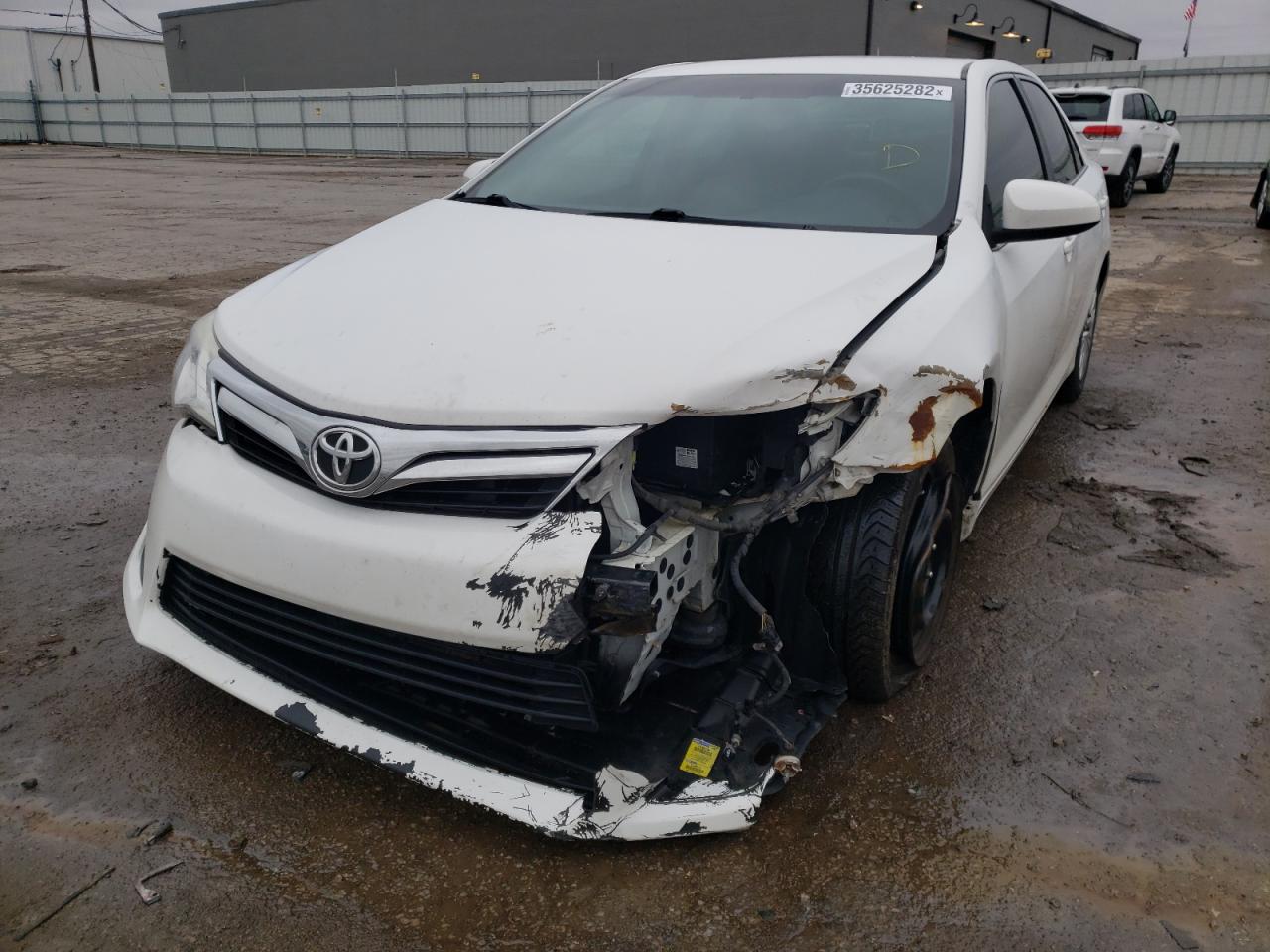 Photo 9 from auction – 2012 TOYOTA CAMRY with VIN 4T1BF1FK2CU544997