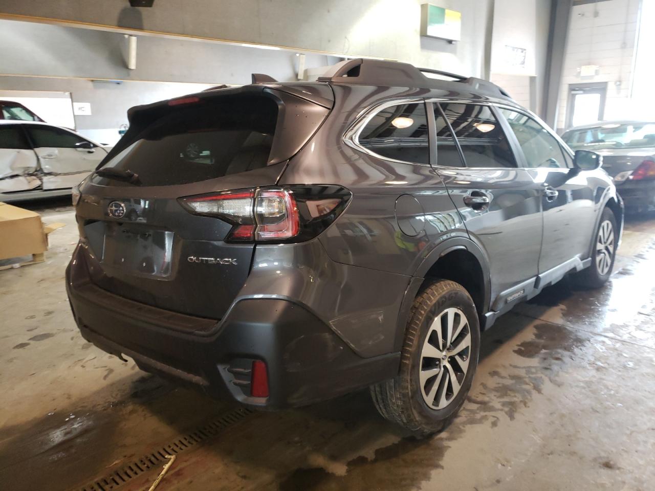 Photo 4 from auction – 2022 SUBARU OUTBACK PR with VIN 4S4BTADCXN3156686