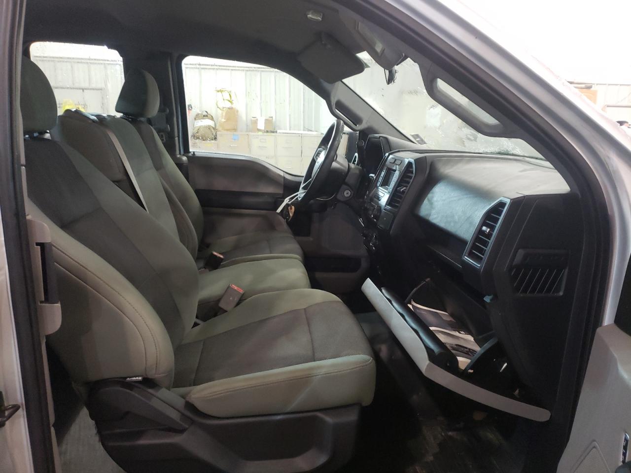 Photo 5 from auction – 2015 FORD F150 SUPER with VIN 1FTEX1C86FKD30182