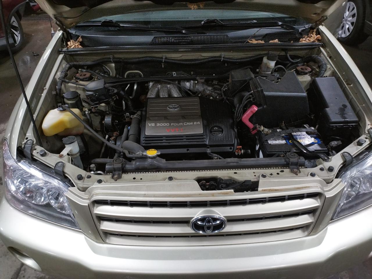 Photo 7 from auction – 2003 TOYOTA HIGHLANDER with VIN JTEHF21A530118615