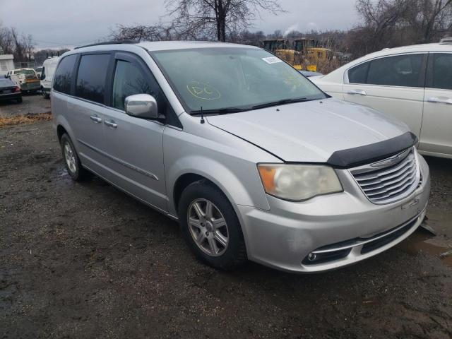 CHRYSLER TOWN & COU 2011 with VIN 2A4RR8DG4BR690020 - Photo from auction