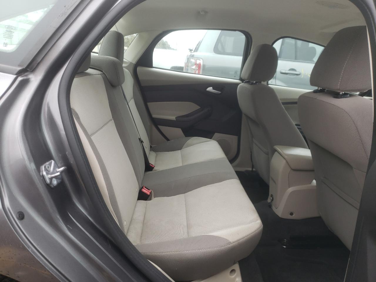 Photo 6 from auction – 2013 FORD FOCUS SE with VIN 1FADP3F24DL340205